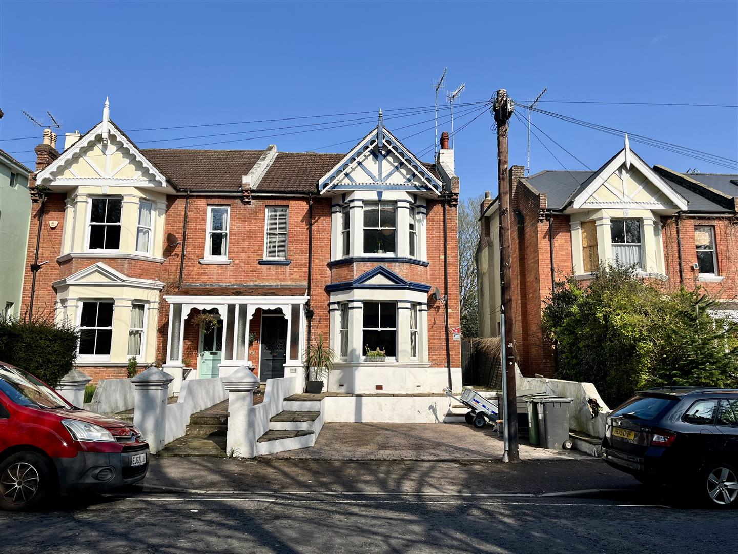 St. Helens Road, Hastings